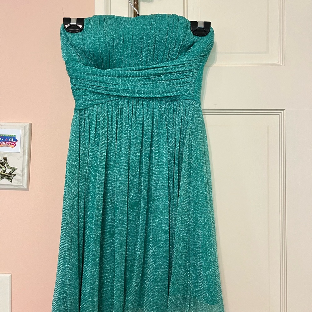 Elegant Teal Strapless Dress